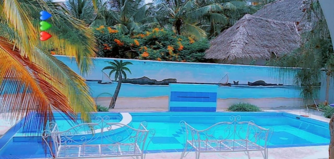 Nyumba Tulivu Lägenhet Watamu Exteriör bild