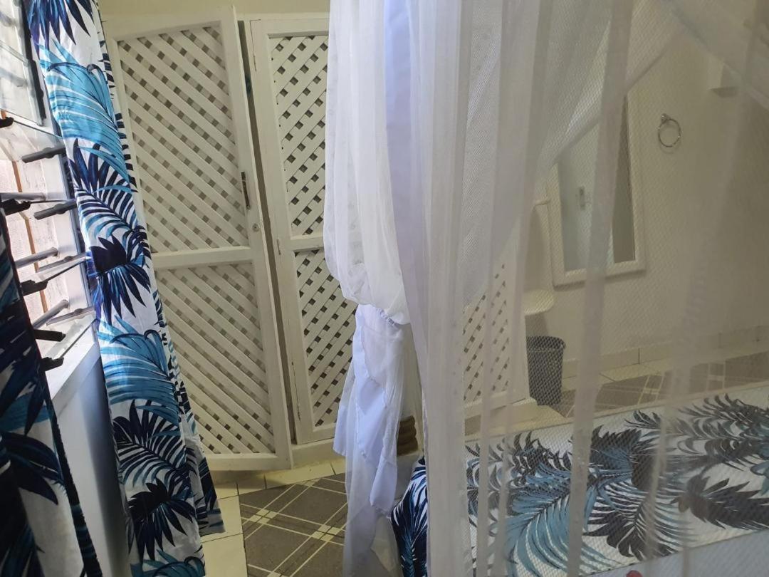 Nyumba Tulivu Lägenhet Watamu Exteriör bild
