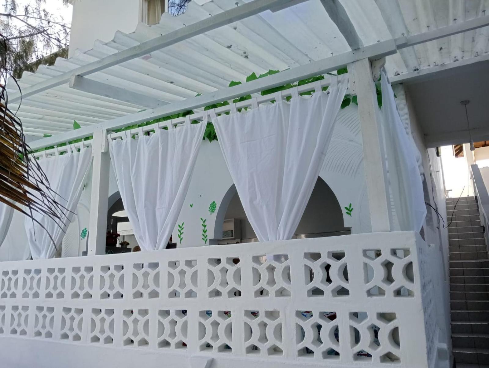 Nyumba Tulivu Lägenhet Watamu Exteriör bild