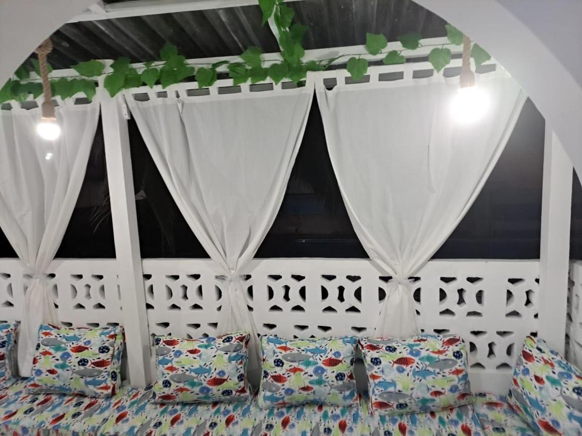 Nyumba Tulivu Lägenhet Watamu Exteriör bild
