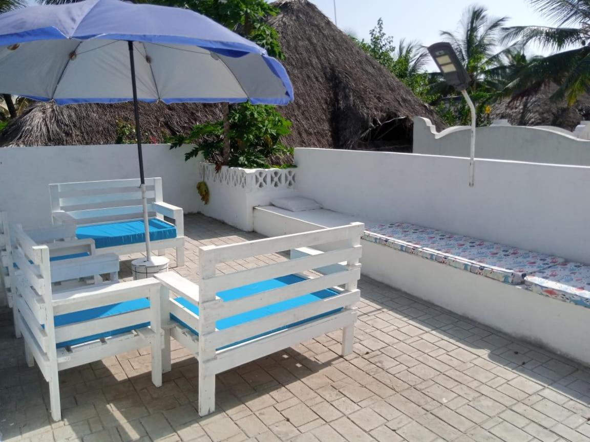 Nyumba Tulivu Lägenhet Watamu Exteriör bild
